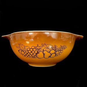 Vintage 1970s Pyrex Milk Glass Cinderella Bowl Old Orchard 2 1/2 QT Mixing Bowl